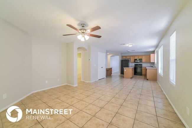 Foto del edificio - 2214 S 114th Ln