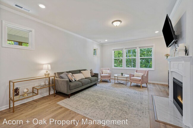 Foto del edificio - 5 br, 4 bath House - 1101 Lily Lavender Ln