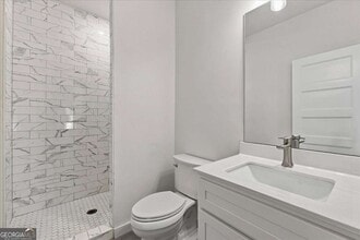 Building Photo - 1077 Glen Opal Dr