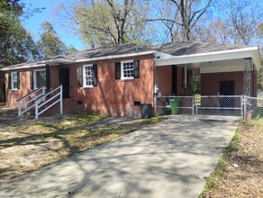 Building Photo - 1240 Alta Vista Dr