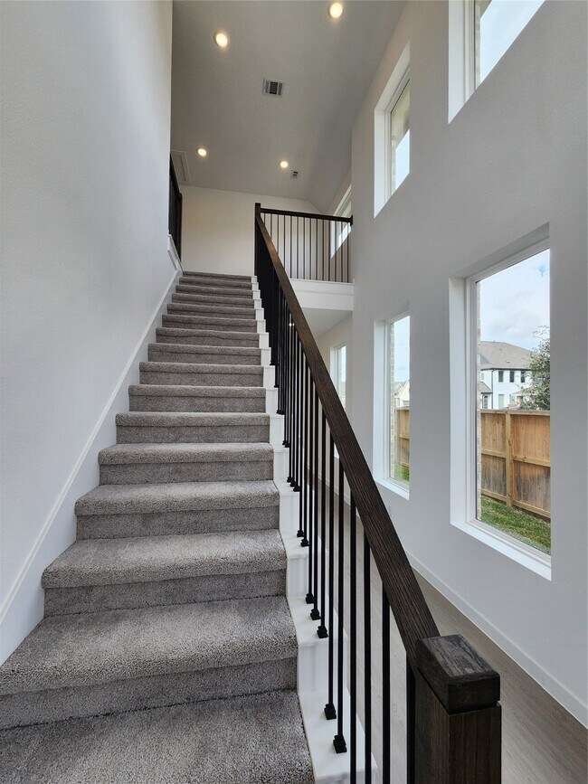 Foto del edificio - 6427 Serenity Terrace Dr