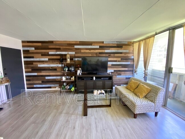 Foto del edificio - 95-021 Kuahelani Ave