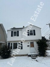 Building Photo - 3802 Revere Dr
