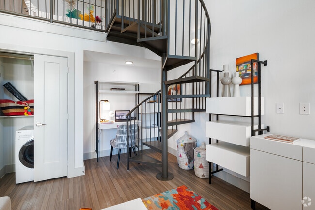 Estudio _ 476SF - Placemakr Downtown Austin