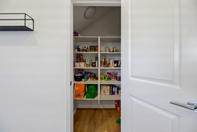 Foto del edificio - 4 Bedroom Townhome for rent In Murrieta