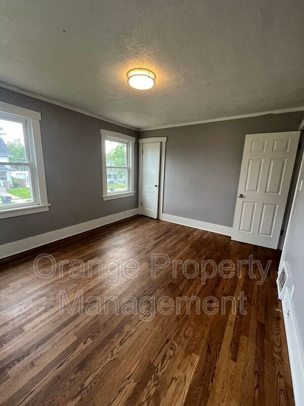 Foto del edificio - 1620 Spencer St