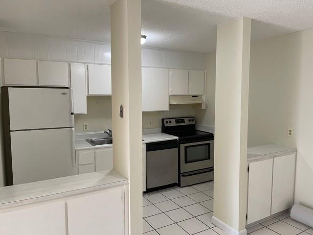 Building Photo - 1129 Beachview Dr