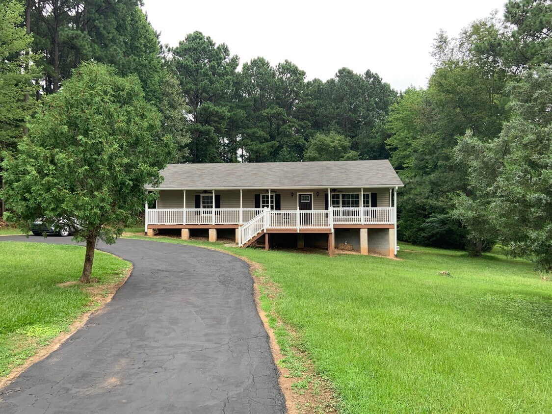 Primary Photo - 35 Rolling Acres Rd
