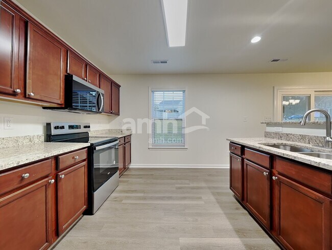 Foto del edificio - 1801 Point Wood Dr