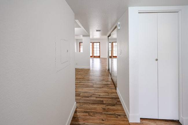 Foto del edificio - 18811 N 19th Ave