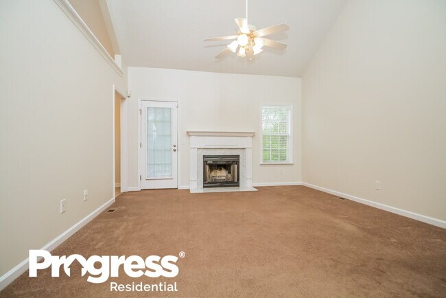 Foto del edificio - 3613 Shorewind Bay