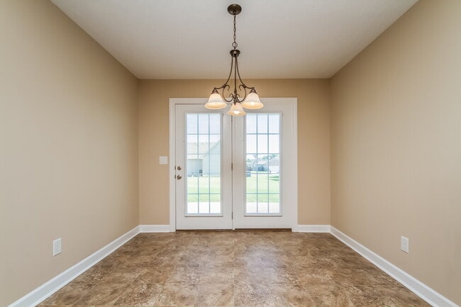 Foto del edificio - 4860 Compassion Ln