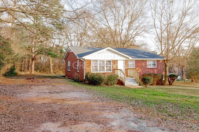 Building Photo - 1011 Norris Ln