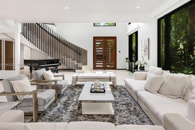 Building Photo - 3734 Chase Ave