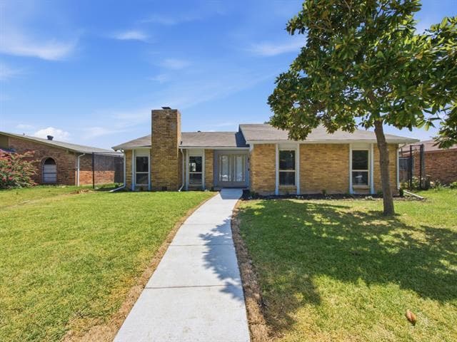Building Photo - 3114 Nutmeg Ln