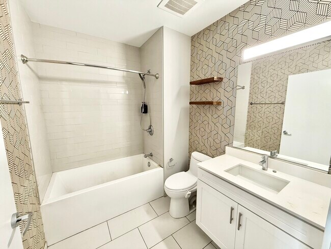 Foto del edificio - 1900 W Lawrence-211