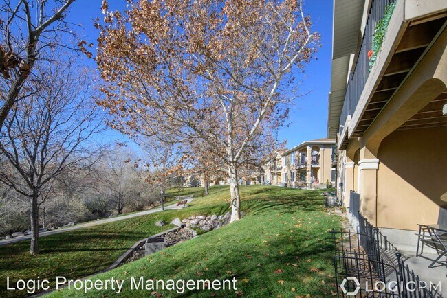 Building Photo - 3 br, 2.5 bath House - 9662 Villa Springs Cv