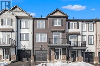 Building Photo - 48 Teelin Cir