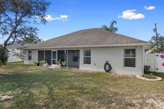 Foto del edificio - 11370 Terrell Rd