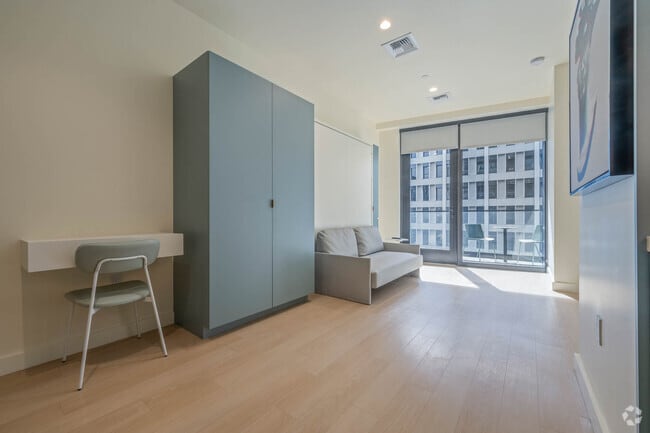 Building Photo - 6401 Wilshire Blvd