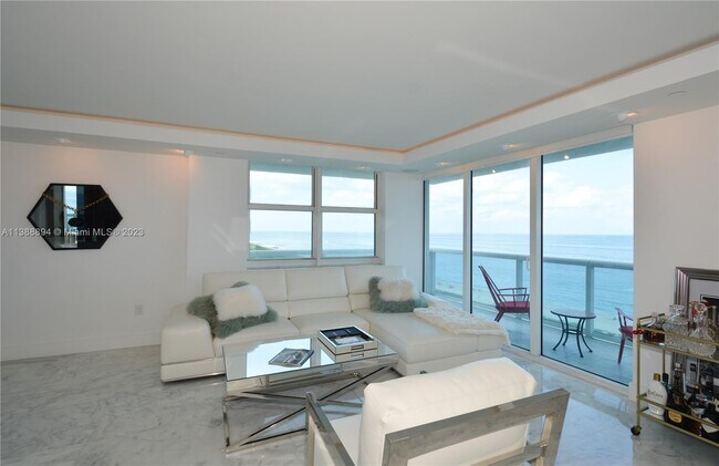 Building Photo - 9201 Collins Ave