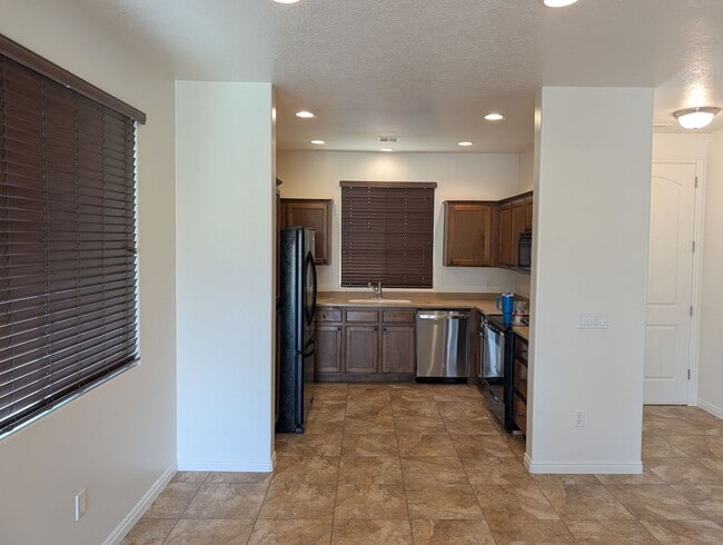 Foto del edificio - Easy Living in Coral Canyon! 3 Bedroom Home