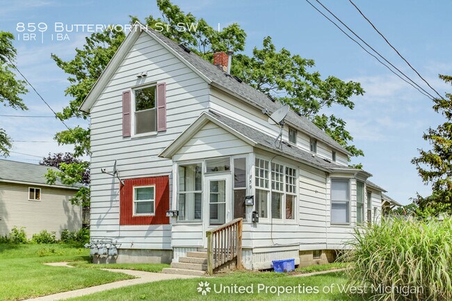 Building Photo - 859 Butterworth St SW