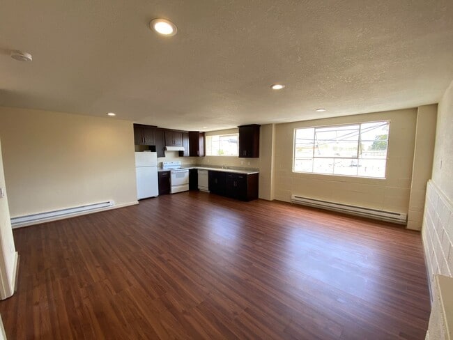 Ideal Live/Work Space – Large Storage + Re... - Ideal Live/Work Space – Large Storage + Re... Apartment