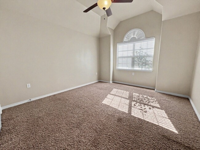 Building Photo - 1212 Jeannie Ln