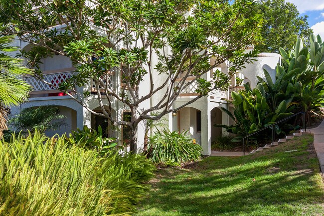 Building Photo - 9342 Twin Trails Dr