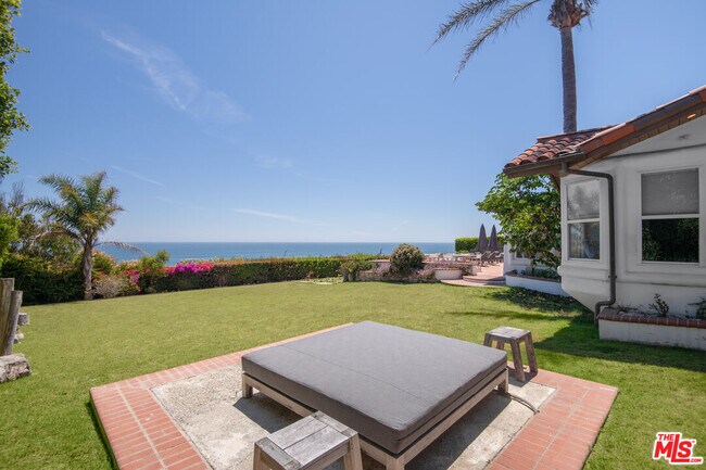 Foto del edificio - 31276 Bailard Rd