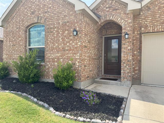 Primary Photo - 512 Westpark Dr