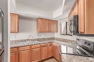 Building Photo - 835 N Granite Reef Rd
