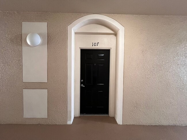 Foto del edificio - Great Apartment for rent!