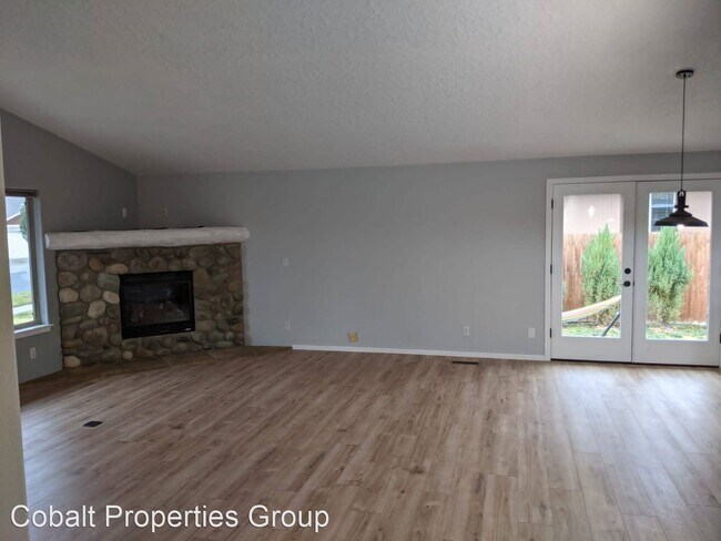 Building Photo - 3 br, 2 bath House - 20548 Peak Ave