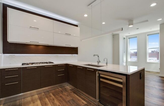 Foto del edificio - 1420 W Fulton St