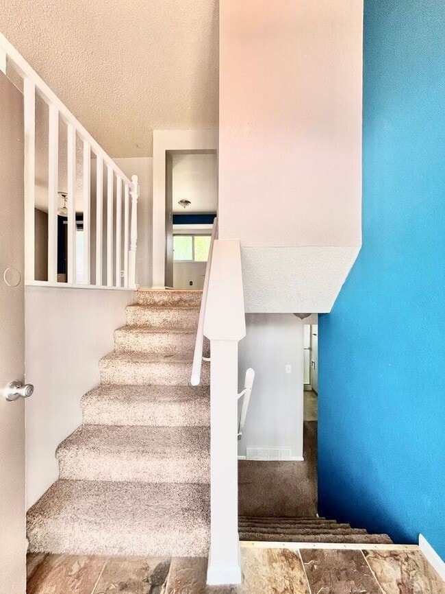Foto del edificio - Beautiful 4 bed/ 2 bath Home