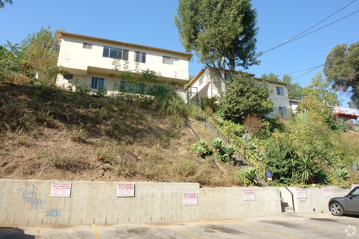 Foto del edificio - 3916-3920 Kentucky Dr