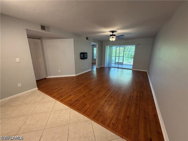 Foto del edificio - 28231 Pine Haven Way