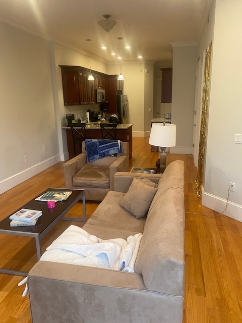 Foto del edificio - 1089 Beacon St
