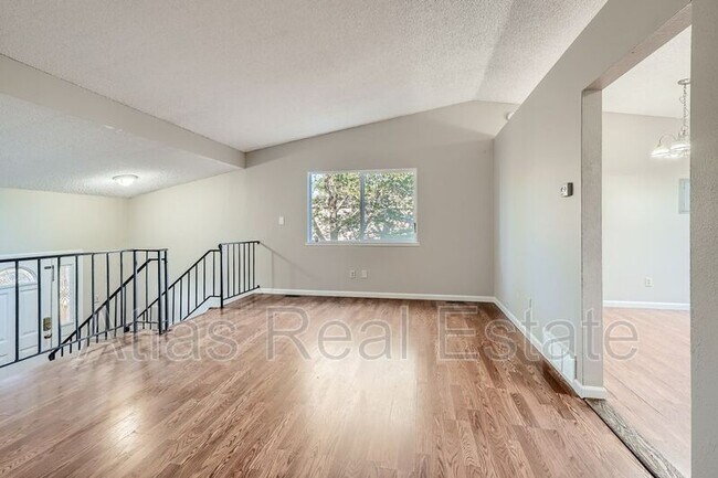 Foto del edificio - 4665 Endicott Dr