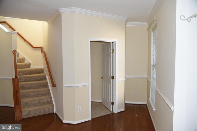 Building Photo - 2579 Chase Wellesley Dr