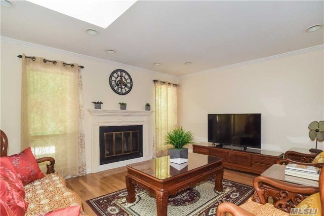 Foto del edificio - 205 Northwood Ct