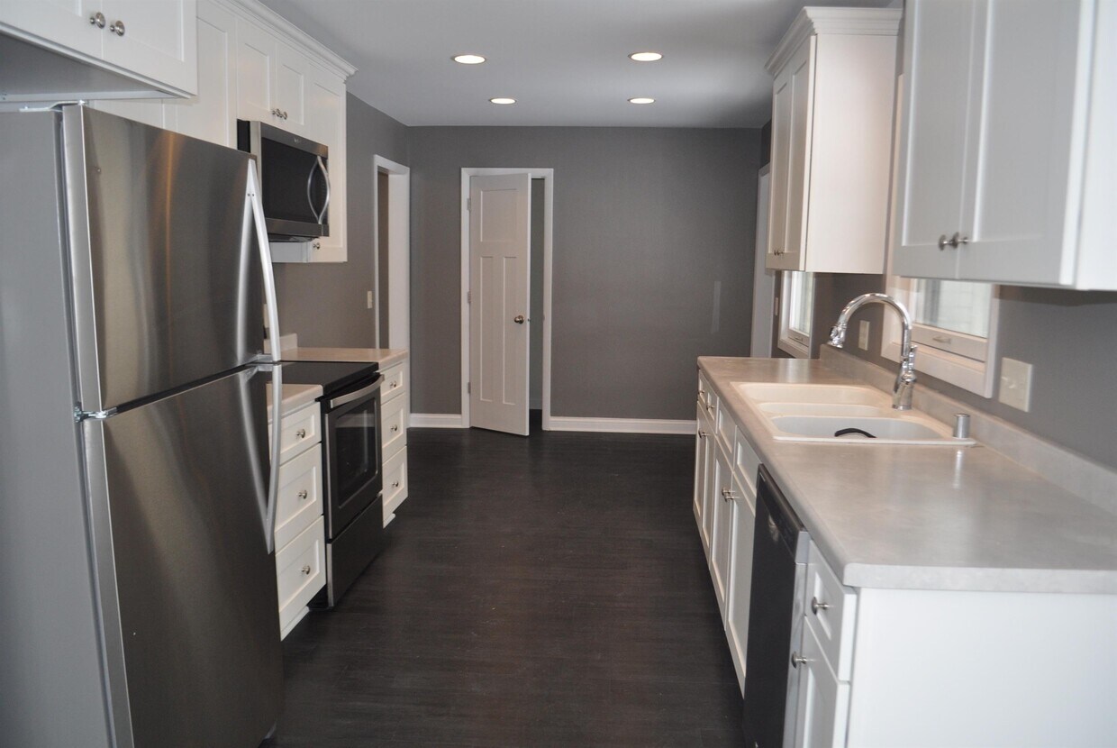 Foto principal - 912 4th St