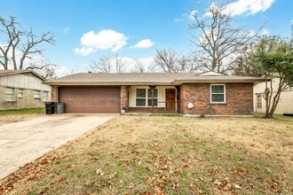 Building Photo - 3532 Antilles Dr