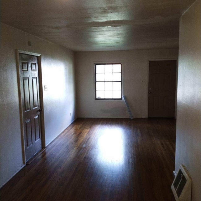 Photo - 154 Cameron Rd House