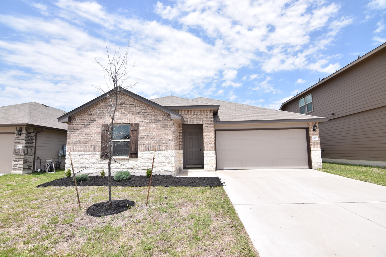 Primary Photo - 6103 Sally Ride Ln