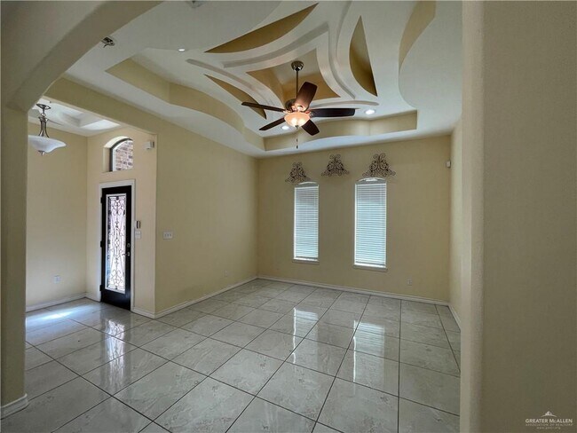 Foto del edificio - 3720 Yellowhammer Ave