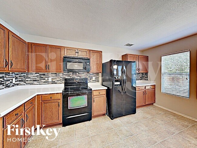 Foto del edificio - 716 Wrigley Dr