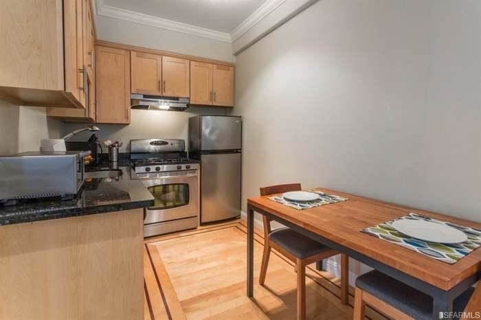 Foto principal - 574 26th Ave